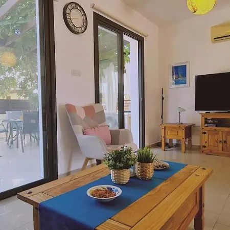 Apartment Kyklades &
