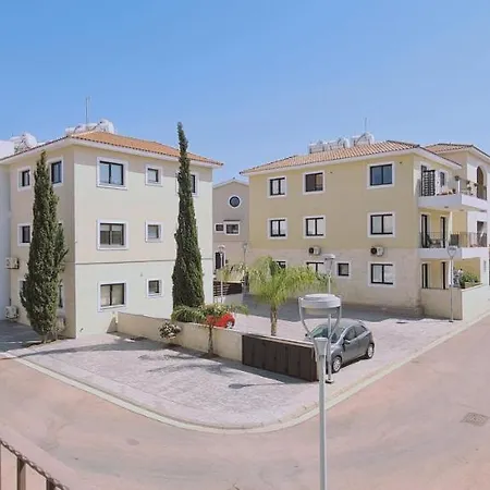 Kyklades & Apartment