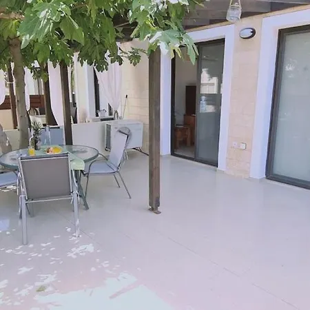 Apartment Kyklades & *